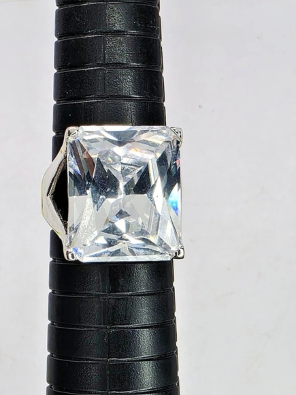 Vtg Silver Tone Radiant Cut Clear CZ Solitaire Cocktail Statement Ring Size 9